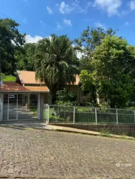 Imagem do anúncio: Vendo Casa Em Concórdia, Santa Catarina No Bairro Imigrantes - Cód. 37420fb8a500d4482041a968cbd01c19