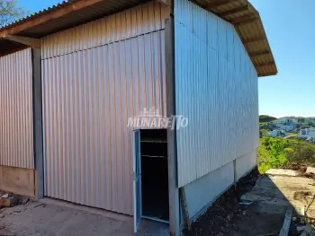 Imagem do anúncio: Alugo Galpão / Depósito / Armazém Em Concórdia, Santa Catarina No Bairro Santa Cruz - Cód. e40f0745d44e7b0db915f9345cbce368