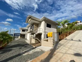 Imagem do anúncio: Vendo Casa Em Concórdia, Santa Catarina No Bairro Itaíba - Cód. f40e2cb3ae5f9377c7b69cc787bb01e2