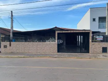Imagem do anúncio: Alugo Casa Em Piratuba, Santa Catarina No Bairro Centro - Cód. aefbbc6bd6f0fc215457a628ee319578