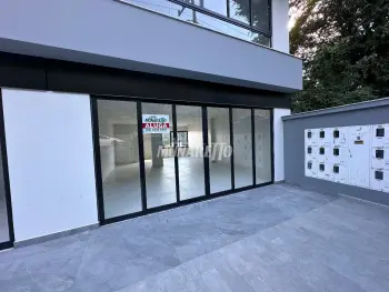 Imagem do anúncio: Alugo Conjunto Comercial / Sala Em Concórdia, Santa Catarina No Bairro Centro - Cód. c61b6239600eeb6f9e21ca5d9b8d70ba