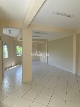 Imagem do anúncio: Alugo Conjunto Comercial / Sala Em Piratuba, Santa Catarina No Bairro Centro - Cód. 140b7e53ed30027e1b9bafa1112e99bc