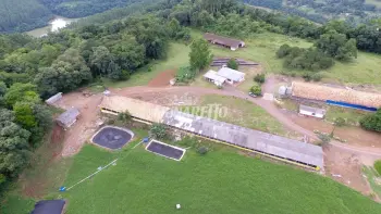 Imagem do anúncio: Vendo Fazenda / Sítio / Chácara Em Concórdia, Santa Catarina No Bairro Linha Presidente Juscelino - Cód. 8c3938f6a50635fc618bd79a26f528b6