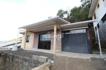 Imagem do anúncio: Vendo Casa Em Concórdia, Santa Catarina No Bairro Gruta - Cód. b15a86d68e734b5964f7d1cda18b558e