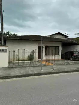 Imagem do anúncio: Vendo Casa Em Brusque, Santa Catarina No Bairro Santa Terezinha - Cód. c2da4687a209e60fbe28fa27f378b9bc