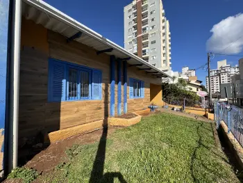 Imagem do anúncio: Vendo Casa Em Concórdia, Santa Catarina No Bairro Centro - Cód. a5fd45a9fb656ecd3b35034ead815033