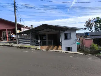 Imagem do anúncio: Vendo Casa Em Concórdia, Santa Catarina No Bairro Petrópolis - Cód. b01ac6bebaac3689cbe931e0fb073ba3