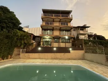 Imagem do anúncio: Vendo Casa Em Concórdia, Santa Catarina No Bairro Centro - Cód. 92a645ab4993a514df44fea5a70b2036
