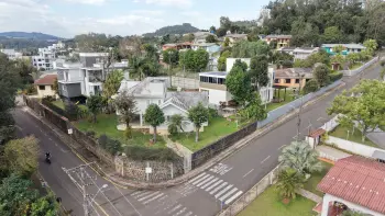 Imagem do anúncio: Vendo Casa Em Concórdia, Santa Catarina No Bairro Centro - Cód. 8cc6ed30d2682772a561b6a7565cc70c