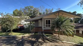 Imagem do anúncio: Vendo Casa Em Concórdia, Santa Catarina No Bairro Imigrantes - Cód. 06f057d968917ce035f84daeeec3b637