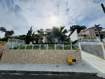 Imagem do anúncio: Vendo Casa Em Concórdia, Santa Catarina No Bairro Parque De Exposições - Cód. 512b3b985572646ebf6cb874c0fcb454