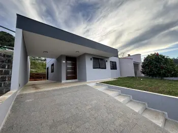 Imagem do anúncio: Vendo Casa Em Concórdia, Santa Catarina No Bairro Sintrial - Cód. 74d7a16e9ddce4ae7aa9bd9147575d12