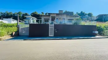 Imagem do anúncio: Vendo Casa Em Concórdia, Santa Catarina No Bairro Arvoredo - Cód. 253895410c5fa9a788e97735a17d2db8