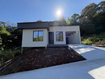 Imagem do anúncio: Vendo Casa Em Concórdia, Santa Catarina No Bairro São Cristóvão - Cód. 59c2953425f9b09233b86b507a43c673