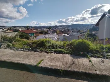 Imagem do anúncio: Vendo Terreno / Lote / Condomínio Em Caçador, Santa Catarina No Bairro Berger - Cód. c8f9bb37b2ed91f39969705ed525e5e6