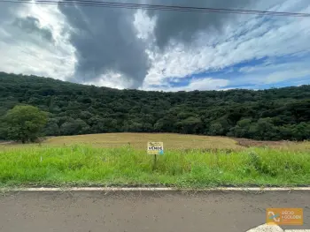 Imagem do anúncio: Vendo Terreno / Lote / Condomínio Em Erval Velho, Santa Catarina No Bairro Colina Das Flores - Cód. 1cb3a03a16d593baacf187102b186398