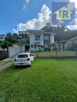 Imagem do anúncio: Vendo Casa Em Videira, Santa Catarina No Bairro Carelli - Cód. 93db7896064ee81dc2a41f8187f7c82f