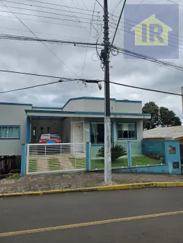 Imagem do anúncio: Vendo Casa Em Videira, Santa Catarina No Bairro Centro - Cód. 3aec2ddd4653eea30b9295f5809fdcb6