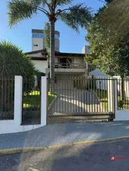 Imagem do anúncio: Vendo Casa Em Videira, Santa Catarina No Bairro Matriz - Cód. a5e537bd48320925a4e4a761a6ccd5ae
