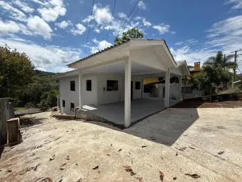 Imagem do anúncio: Vendo Casa Em Videira, Santa Catarina No Bairro Carelli - Cód. 11a4a27a1572445a179f0f44cc0e0c43
