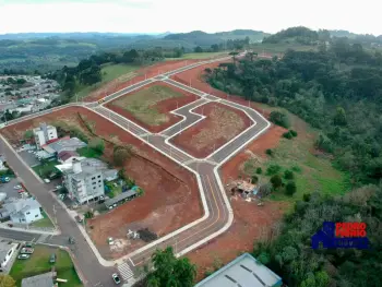 Imagem do anúncio: Vendo Terreno / Lote / Condomínio Em Joaçaba, Santa Catarina No Bairro Clara Adélia - Cód. 7ebf6598f6fef958ab2c95cdda00a433