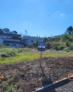 Imagem do anúncio: Vendo Terreno / Lote / Condomínio Em Videira, Santa Catarina No Bairro Loteamento Cantú - Cód. f3189f8dfdf520ee89cf7a4cec9a7dd4