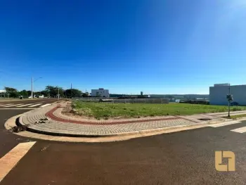 Imagem do anúncio: Vendo Terreno / Lote / Condomínio Em Chapecó, Santa Catarina No Bairro Efapi - Cód. b5be71ec20fceef99b3bd5c30b8c7ded