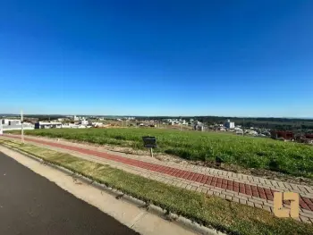 Imagem do anúncio: Vendo Terreno / Lote / Condomínio Em Chapecó, Santa Catarina No Bairro Efapi - Cód. 24eda1107d3f69b5ab951974082e7725