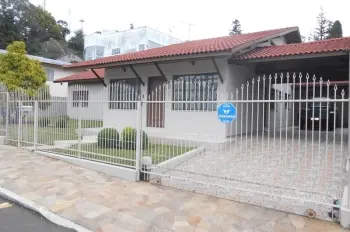 Imagem do anúncio: Vendo Casa Em Caçador, Santa Catarina No Bairro Centro - Cód. 6c72102cbe819c5755f630137a1c81cd