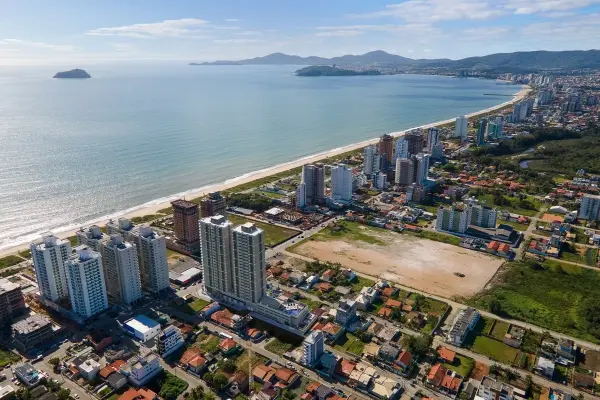 Imagem do anúncio: Vendo Apartamento Em Balneário Piçarras, Santa Catarina No Bairro Itacolomi - Cód. 113a97107a247276a05334ad1dc875a8