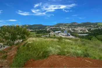 Imagem do anúncio: Vendo Terreno / Lote / Condomínio Em Água Doce, Santa Catarina No Bairro Centro - Cód. d174431c0ee1c9e4699abbce0eef384c