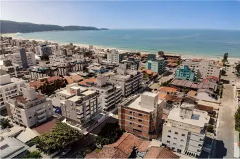 Imagem do anúncio: Vendo Apartamento Em Bombinhas, Santa Catarina No Bairro Centro - Cód. c2320fb043a129ecfcdf650e161502fe