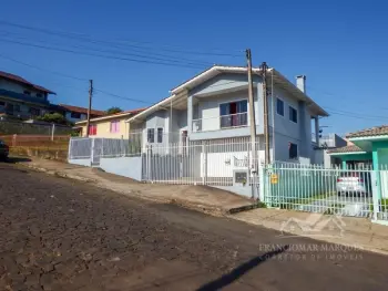 Imagem do anúncio: Vendo Casa Em Caçador, Santa Catarina No Bairro Der - Cód. 17d6f9c42c805bb048d2da32e674e3be