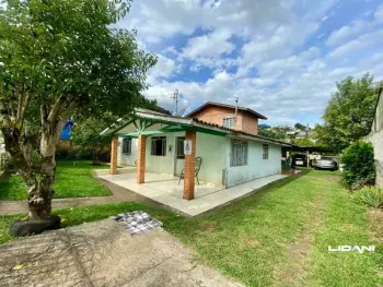 Imagem do anúncio: Vendo Casa Em Caçador, Santa Catarina No Bairro Martello - Cód. ffa16c66e49414a7686347f2cf92707d