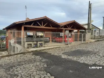 Imagem do anúncio: Vendo Casa Em Caçador, Santa Catarina No Bairro Martello - Cód. 9b46eef34c888302b71cda865e697e4e