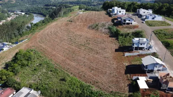 Imagem do anúncio: Vendo Terreno / Lote / Condomínio Em Pinheiro Preto, Santa Catarina No Bairro São José - Cód. 165749967fcd149349b935678886d2a5