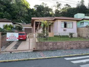 Imagem do anúncio: Vendo Casa Em Videira, Santa Catarina No Bairro Centro - Cód. f685b2910284c768142b81dcd54cae50