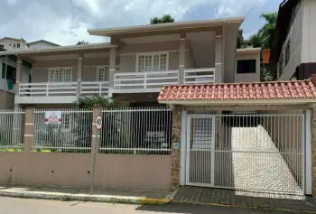 Imagem do anúncio: Vendo Casa Em Videira, Santa Catarina No Bairro Floresta - Cód. 93ff2383d13732990505fc97c7b7f3c5