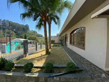 Imagem do anúncio: Vendo Casa Em Videira, Santa Catarina No Bairro Alvorada - Cód. aaf5e880cb56e5dc2a2d1adc984193f0