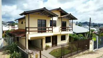 Imagem do anúncio: Vendo Casa Em Caçador, Santa Catarina No Bairro Paraiso - Cód. 40b64aa0758320d44f1446a4ec61ac5e