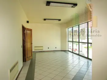 Imagem do anúncio: Vendo Conjunto Comercial / Sala Em Caçador, Santa Catarina No Bairro Reunidas - Cód. 4daf8bd9f2bfa46a1817d372c9f09462