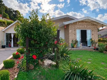 Imagem do anúncio: Vendo Casa Em Caçador, Santa Catarina No Bairro Dos Municípios - Cód. e4032fa55d6778d1b643b31c05ff7af9