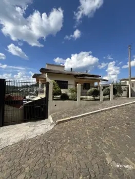 Imagem do anúncio: Vendo Casa Em Videira, Santa Catarina No Bairro Morada Do Sol - Cód. 11cd1dcd6d58b4b8eb61243a4b6dcfc7