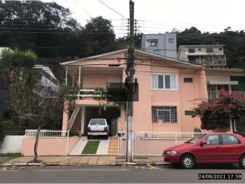 Imagem do anúncio: Vendo Casa Em Joaçaba, Santa Catarina No Bairro Centro - Cód. 4d728782327e82d50f29e3df78dc016a