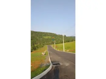 Imagem do anúncio: Vendo Terreno / Lote / Condomínio Em Luzerna, Santa Catarina No Bairro Distrito Industrial - Cód. ca325127062575aca056c4bf8dc78397