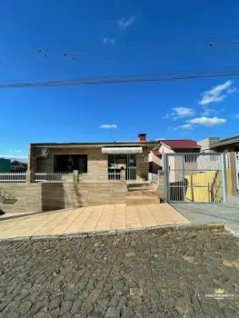 Imagem do anúncio: Vendo Casa Em Videira, Santa Catarina No Bairro Jardim Canadá - Cód. 33955588808cc8d0e3c98a6ccaeab8a6