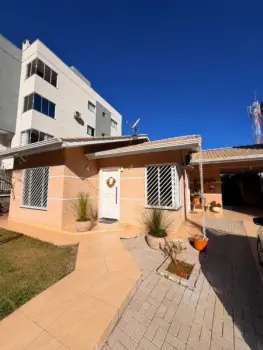 Imagem do anúncio: Vendo Casa Em Videira, Santa Catarina No Bairro Cantú - Cód. e813a1fb5d66fc5b7f572ee7adf2ab2b
