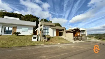 Imagem do anúncio: Vendo Casa Em Caçador, Santa Catarina No Bairro Dos Municípios - Cód. 82b45819495e721a174138c785d8fa08