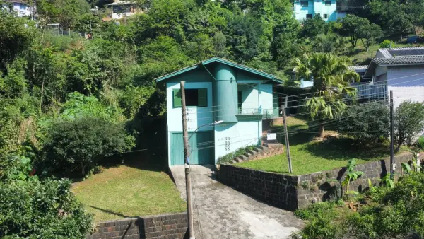 Imagem do anúncio: Vendo casa em Seara , Santa Catarina no bairro Nossa Senhora Aparecida - Cód. 04061f2df9e2091221e08cefcc54079c