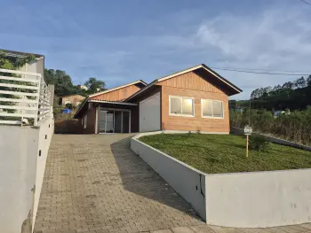 Imagem do anúncio: Alugo casa em Seara , Santa Catarina no bairro Loteamento Zandoná - Cód. 1b4e741245d8698e906b74ea2839bce1
